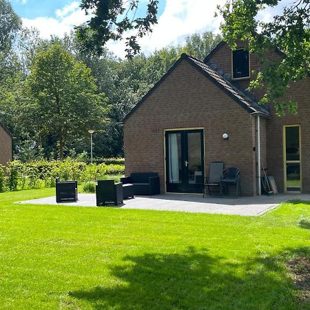 Sfeervol Vrijstaand Huisje 6 Persoons Ruime Tuin, Centraal Bij Nijmegen Ewijk Екстериор снимка